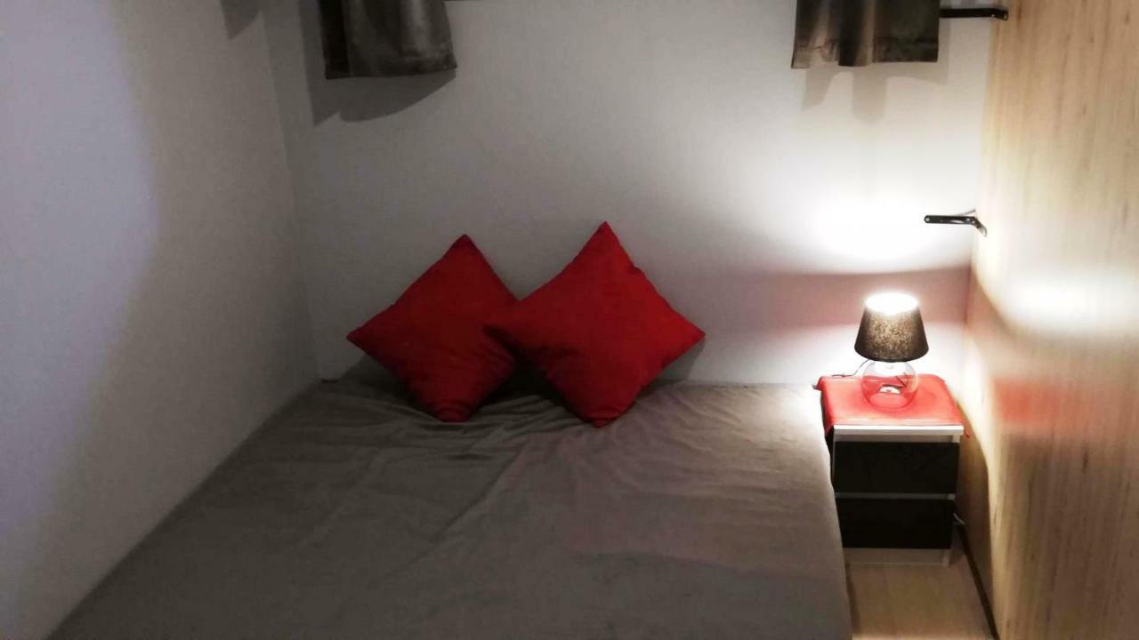 Apartament Bielany Oczapowskiego Warschau Exterior foto
