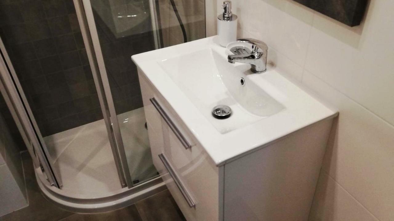 Apartament Bielany Oczapowskiego Warschau Exterior foto